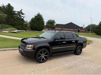 2011 chevrolet avalanche lt
