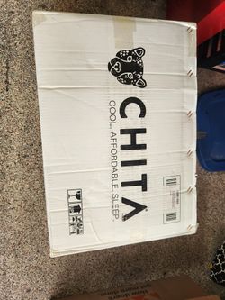 CHITA Ventilated Cool Gel Memory Foam Bed Mattress Topper Removable Bamboo Cover with straps