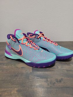 LEBRON NXXT GENISUS