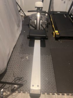 Rowing Machine 