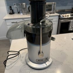 Breville Juicer