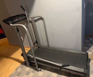 Pro Form Cross Walk Treadmill