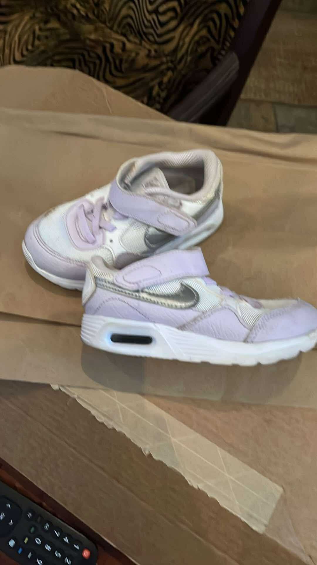 9 Pairs Of Girls Toddler Shoes. Size 10