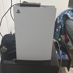 Ps5 with controller