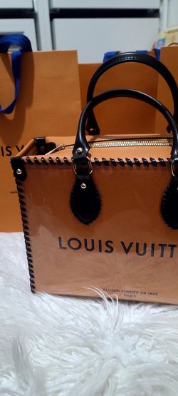 LV / Louis Vuitton women's bags shoulder handbag cowhide plaid pattern for  Sale in Rancho Cucamonga, CA - OfferUp