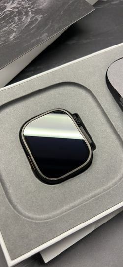 Apple Watch Ultra 3 (GPS + Cellular, 49MM) - Black Titanium Case with Black Ocean Band