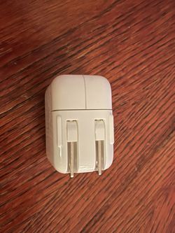 Apple 10w USB Charger