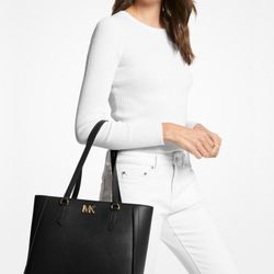 Michael Kors Tote