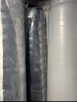 King size queen, size, full size, twin mattress, and boxspring any size available?