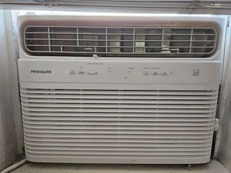 Window AC Unit
