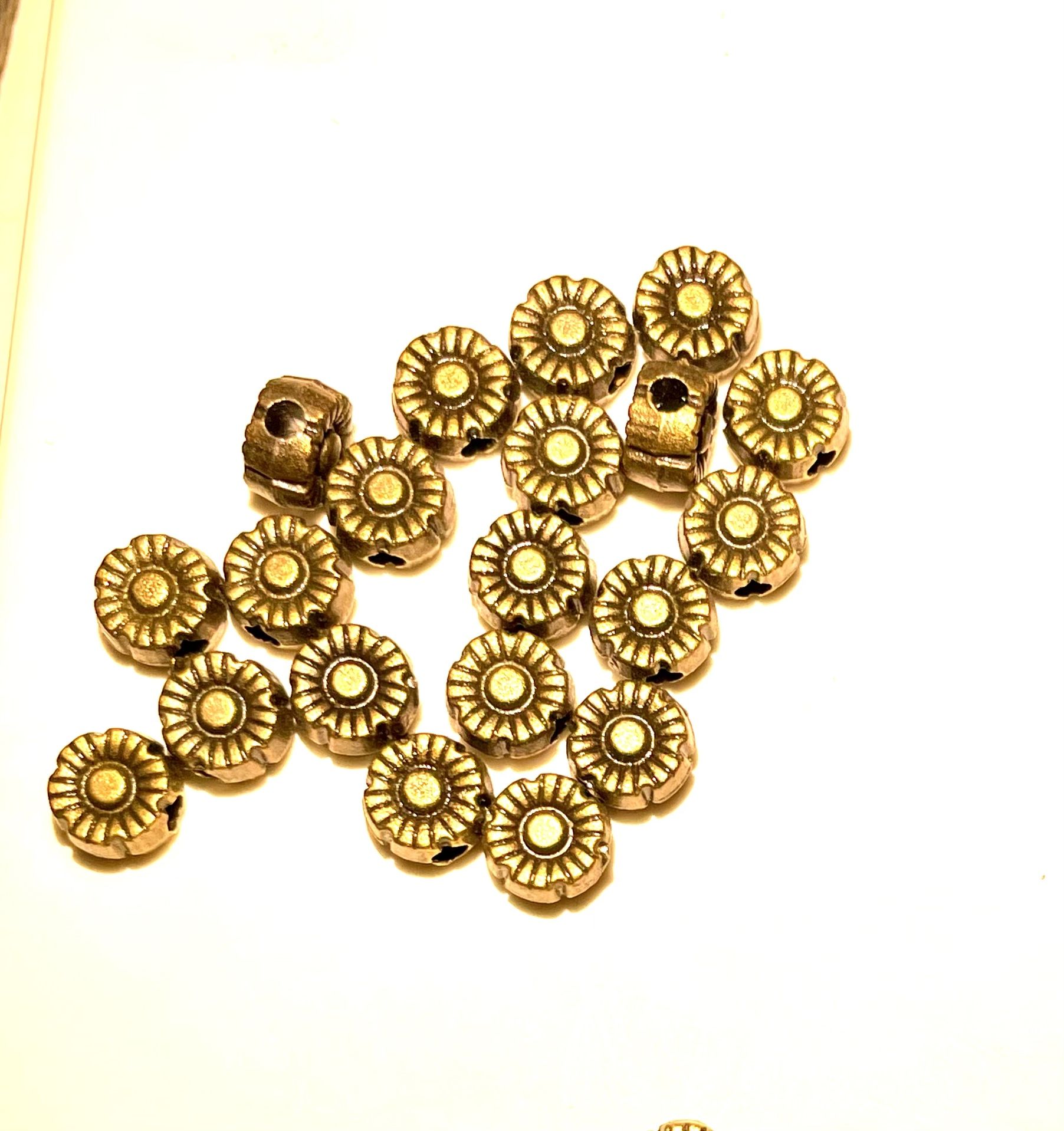 40 Metallic Floral Beads