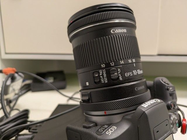 Canon EF-S 10-18mm f/4.5-5.6 IS STM Lens 