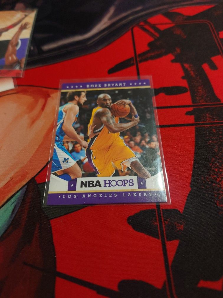 Kobe Bryant 2012 Panini NBA Hoops Card 
