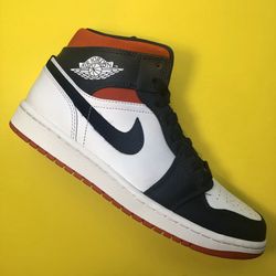 Jordan 1 Mid SE