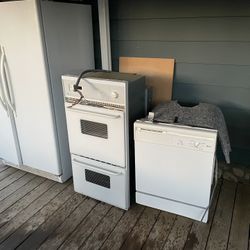 Refrigerator, double oven, dishwasher