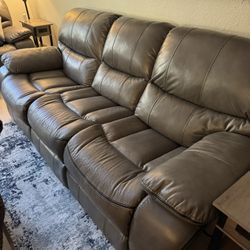 Matching Reclining Couch and Loveseat
