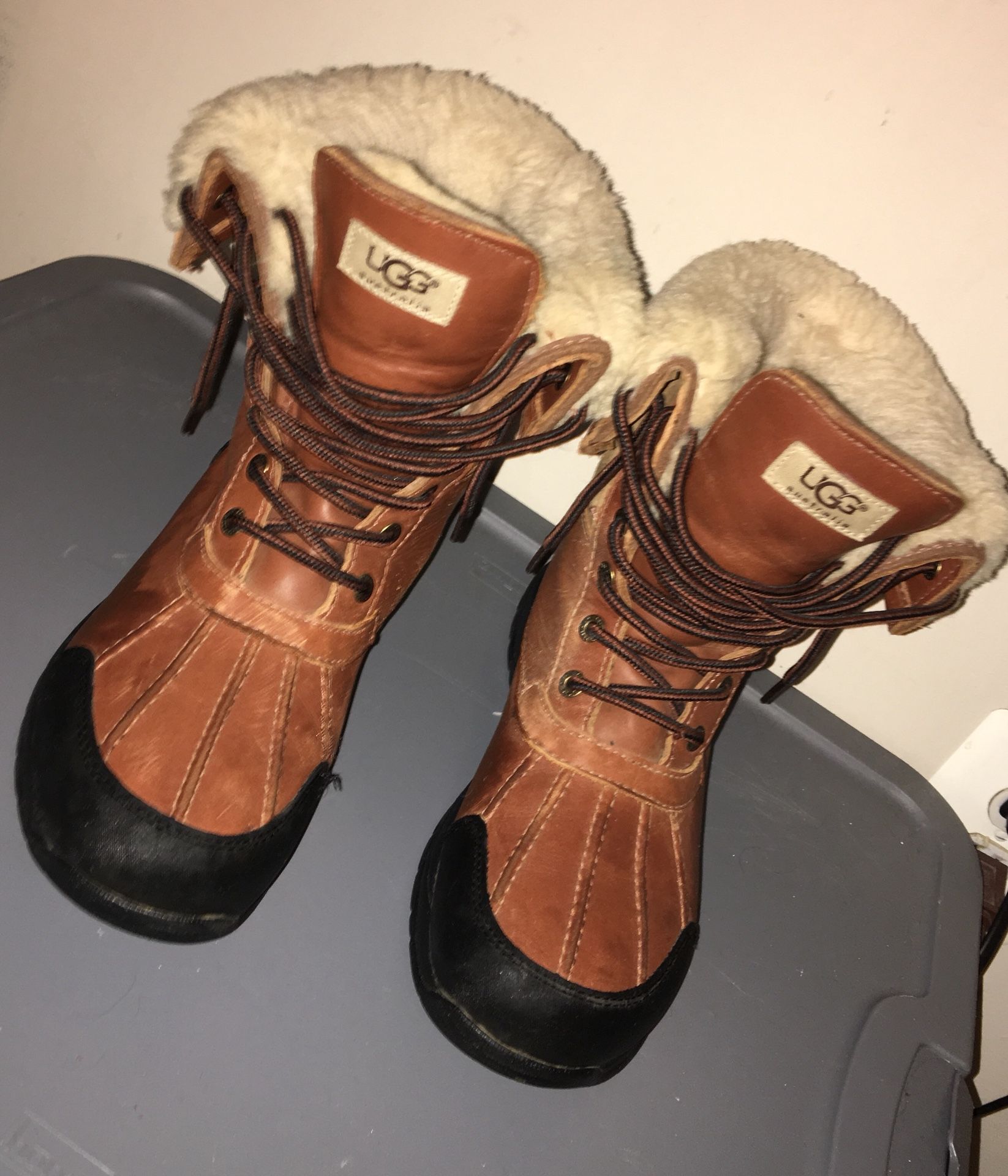 Men’s Ugg Boots Size 8.5