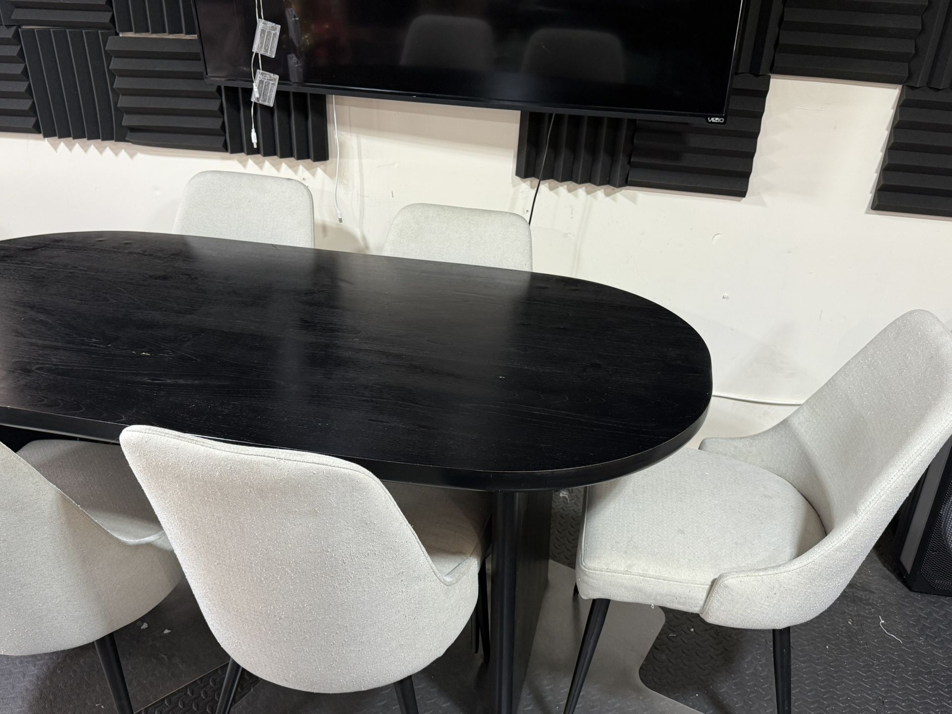 Modern Dining Room Table 