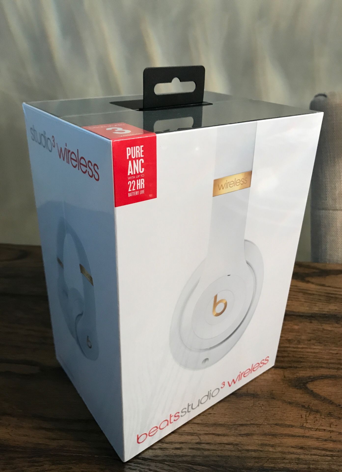 Beats Studio 3 Wireless Headphones Brand New
