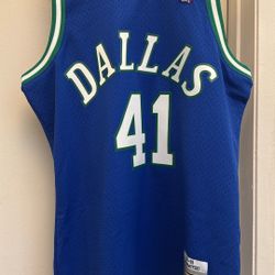 Dirk Nowitzki Mavericks #41 Jersey