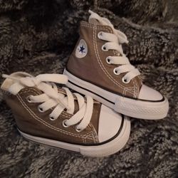 Converse Chuck-Taylor All Star High Top