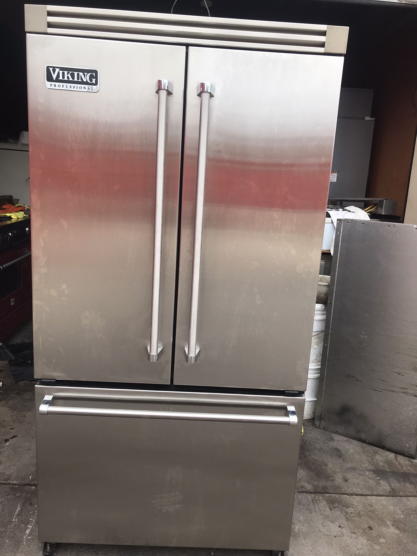 Viking Professional Refrigerator 36”