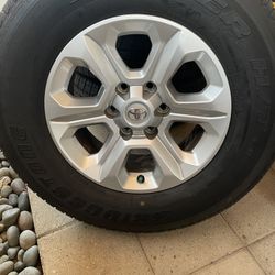 2015 Toyota 6 Lug 17” Wheel/Tire Set