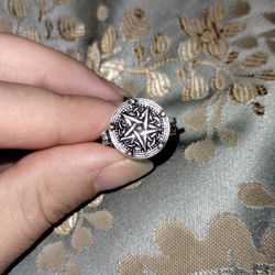 Pentagram Ring 