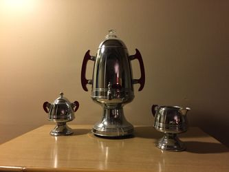Art Deco coffee maker, with creamer and sugar bowl, percolator and electric cord