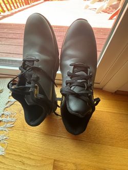 Golf Shoes 10 1/2. Callaway
