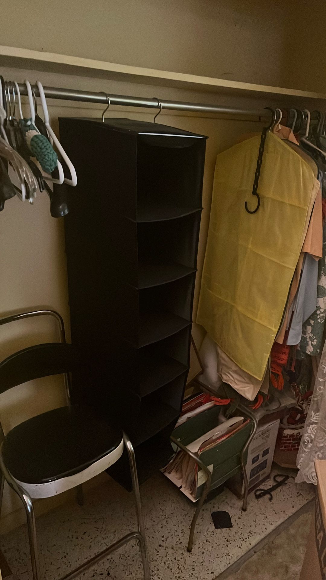 Shoe storage rack 
