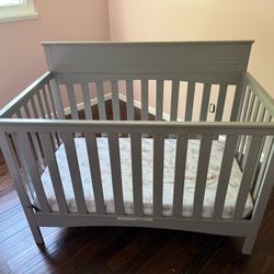 Crib And Dresser With Changing Table Set 