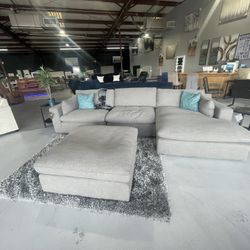 Cloud Like Sectional With Ottoman 