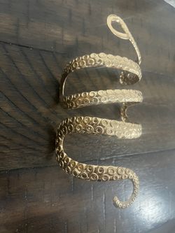 Gold Octopus Arm Jewlery