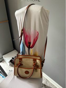 Dooney & Bourke Purse