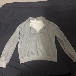 Grey alo quarter zip medium
