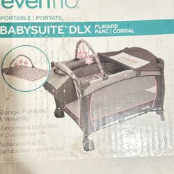 BRAND NEW Portable BabySuite DLX