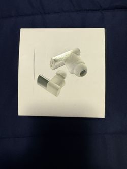 Status Audio Between 3ANC Earbuds (white)$150