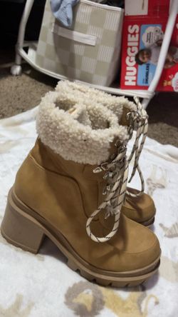CUTE demonia Winter boots