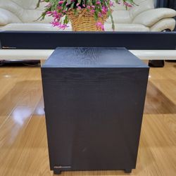 Klipsch Cinema 400 Sound Bar + 8 Inch Wireless Subwoofer With HDMIARC and Remote Control. 