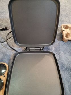 Dash egg bites maker - black