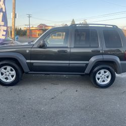 2006 Jeep Liberty 