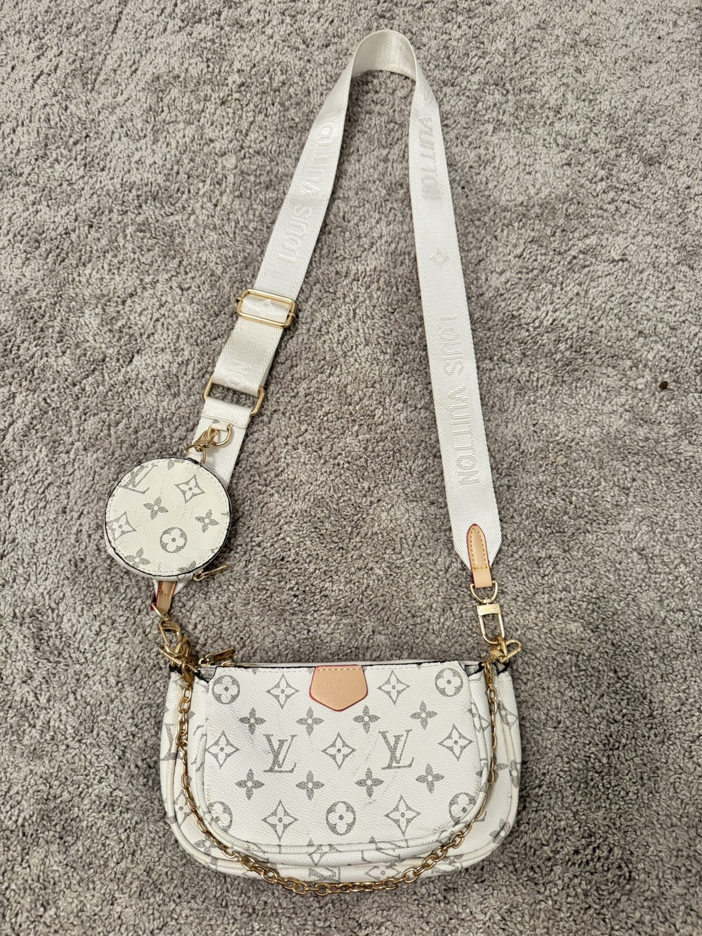 Louis Vuitton Crossbody Multi Pouchette
