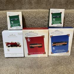 Lionel Red Mikado Oil Steam Locomotive Train Blue Lot Of 5 Hallmark Keepsake