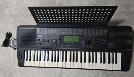 Yamaha Keyboard