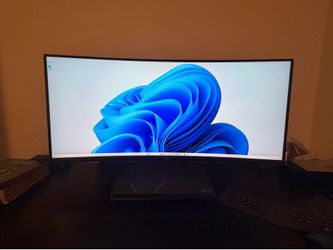 Dell  S3423DWC Monitor (34 inch Curved) USB-C $325 OBO)