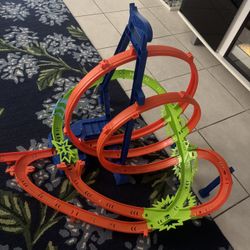 Hot wheels Track