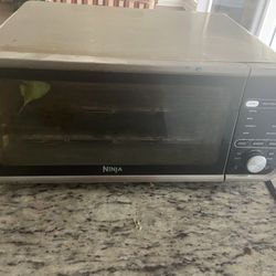 Ninja Air Fryer & Oven