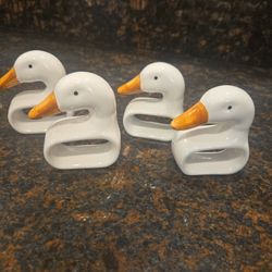 Set of 4 Vintage Duck Napkin Rings – Ceramic