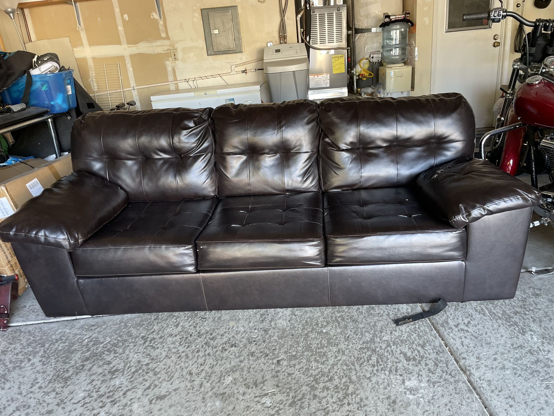 Mocha Futon